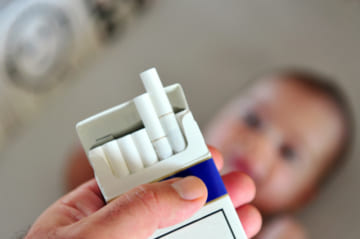 子どもの受動喫煙、どう防ぐ？