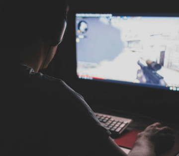 オンラインゲーム依存をどう防ぐ？