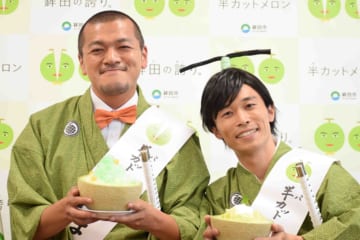 カミナリ（左から）竹内まなぶさん、石田たくみさん