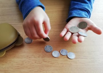 子どもにお金のこと、どう教える？