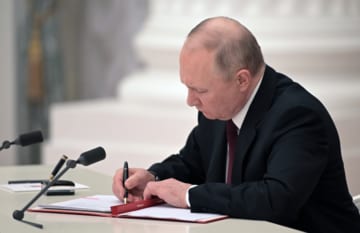 ロシアのプーチン大統領（2022年2月、EPA＝時事）