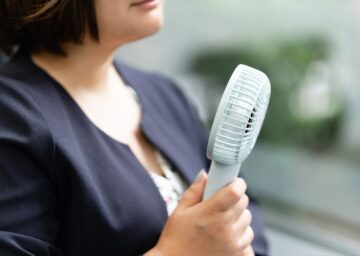 携帯扇風機で脱水状態に?