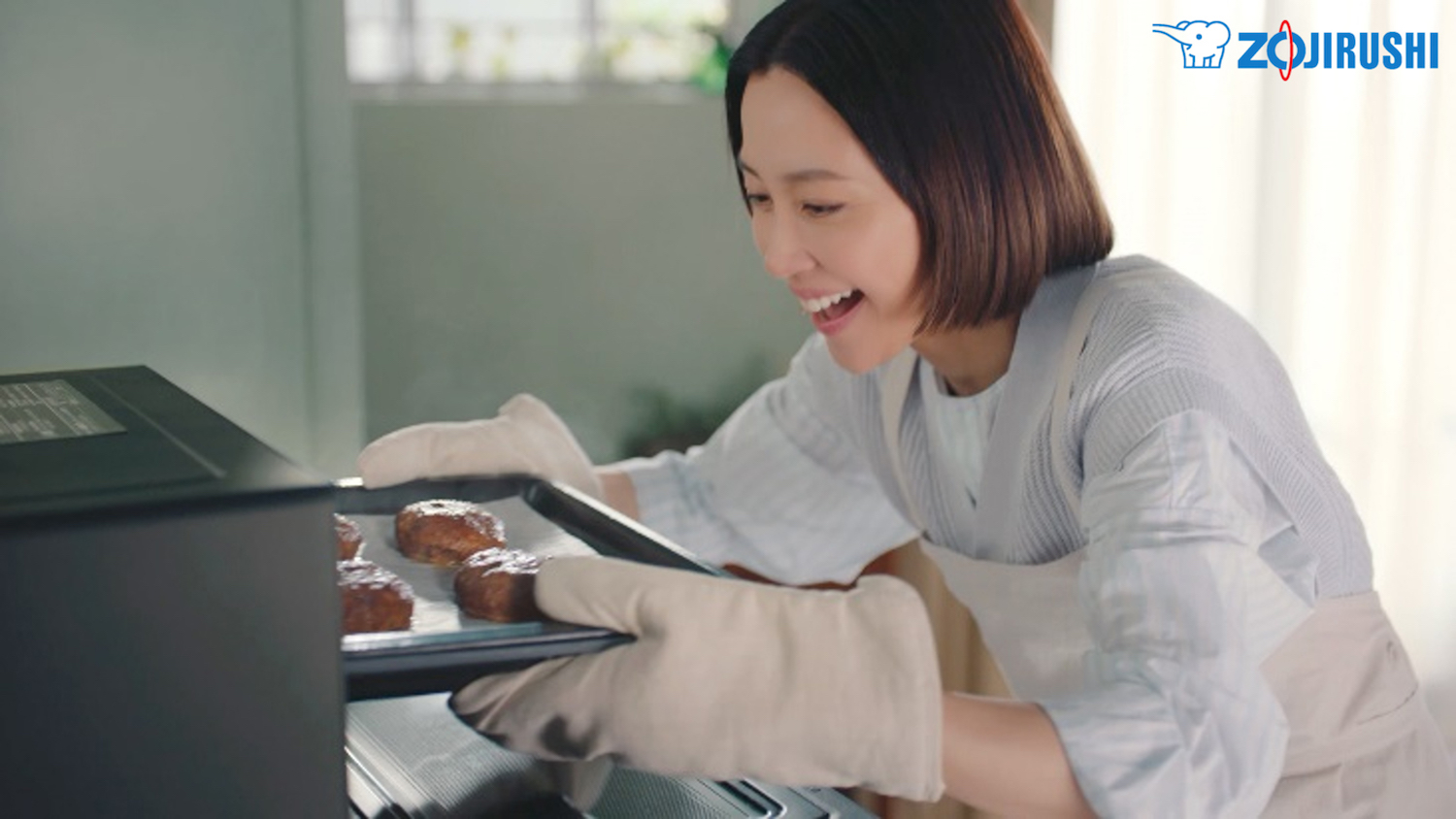 木村佳乃 オーブンレンジ機能に キャーキャー 大興奮 Everino 新cm公開 オトナンサー