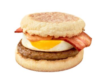 朝マックで“月見”を味わえる