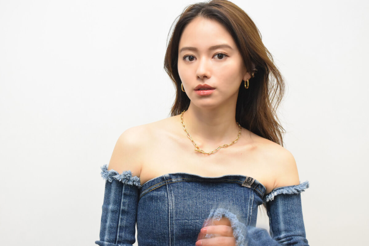 山本舞香