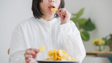 「脂肪肝」の原因となる飲食物とは?