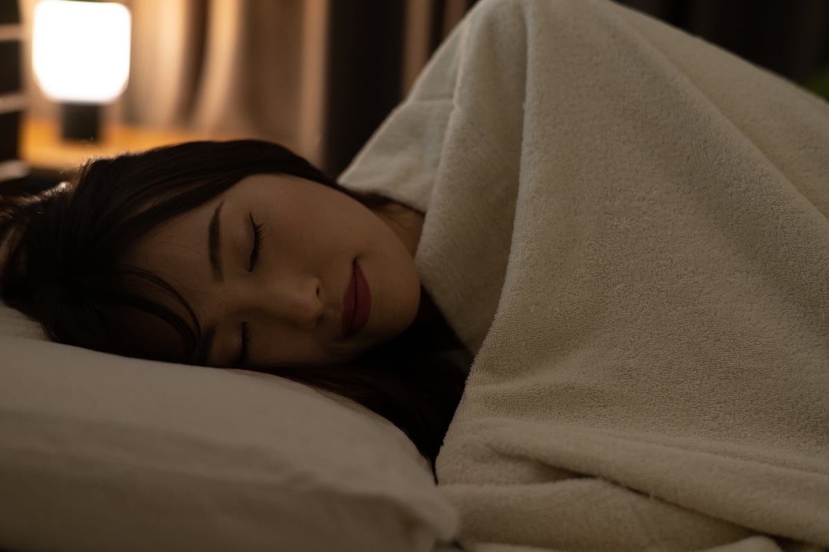 就寝時に寝室の明るさをうまく調整するには？
