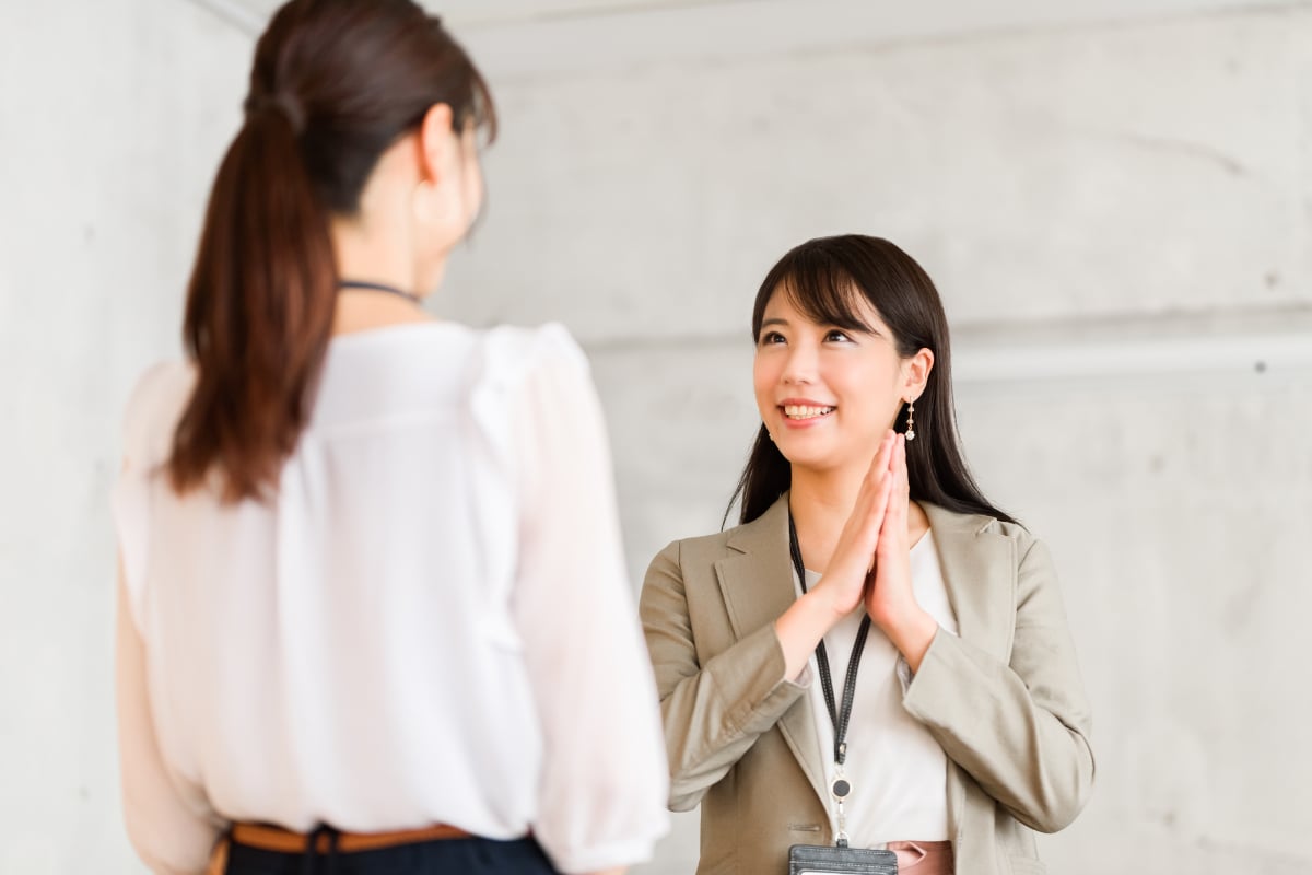 つい「ありがとう」の代わりに「すみません」と言ってしまうのはなぜ？
