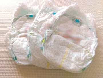 おむつを使って簡易枕を作る方法とは?(画像はイメージ)