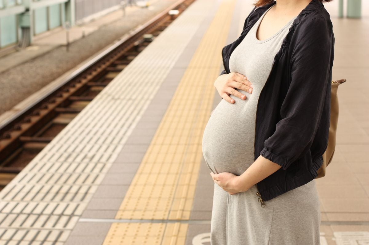 「一度も席を譲られたことがない」妊婦の本音は…