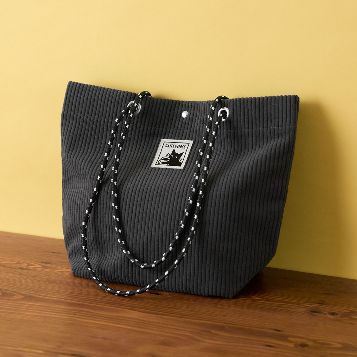 黒ねこコーデュロイバッグ