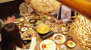 暴飲暴食後に胃腸をリセットする“食事術”とは？