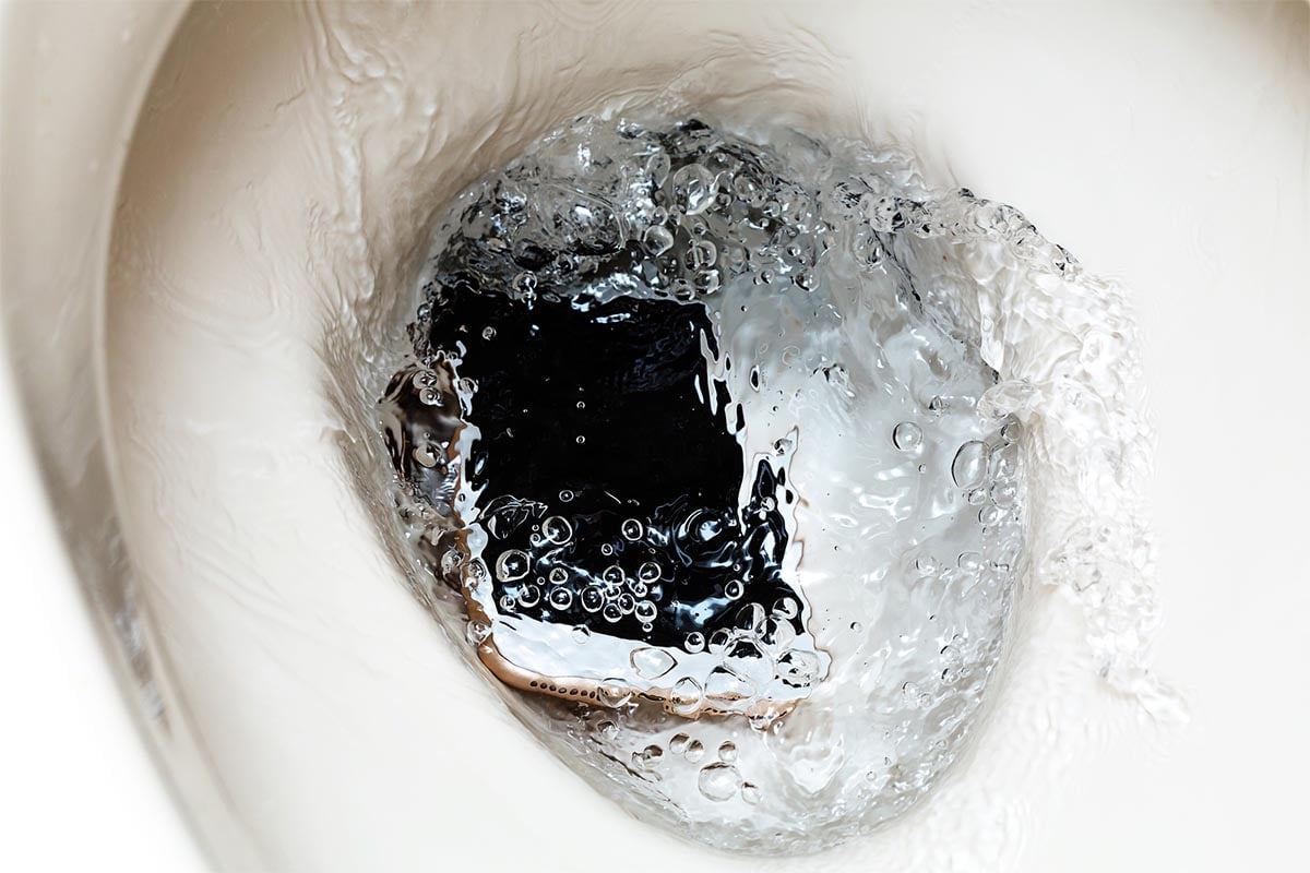 トイレにスマホを落としちゃった！