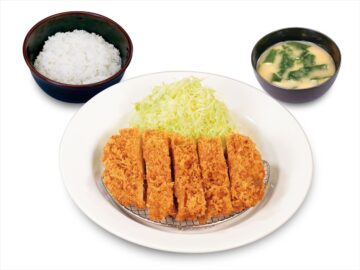 「ジャンボチキンかつ」定食