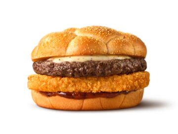 「ザク切りポテト&肉厚ビーフ コク旨ガーリックペッパー」