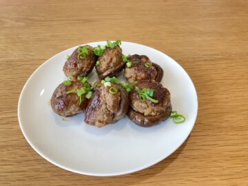 完成した「シイタケの肉詰め」(JA全農広報部の公式Xアカウントより)