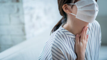 大人が手足口病にかかると重症化?(画像はイメージ)