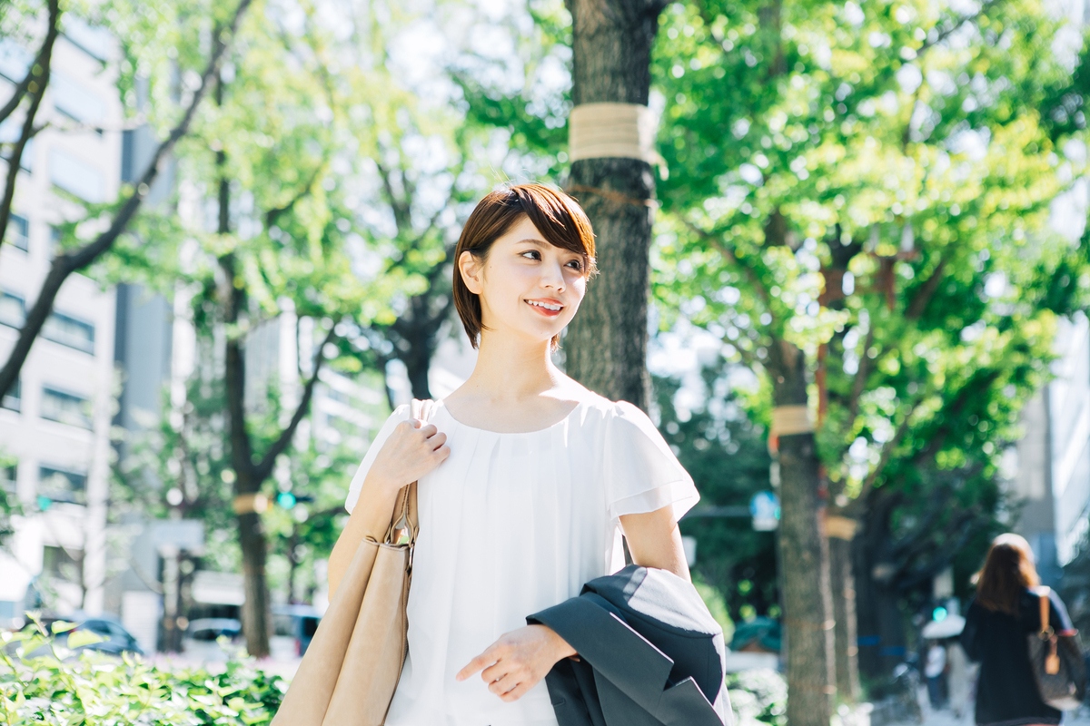 通勤時に基礎代謝を上げる歩き方とは？（画像はイメージ）