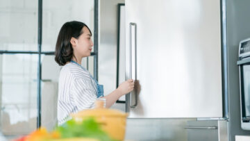 電気代を削るために、冷蔵庫やエアコンの設定を見直すコツは？（画像はイメージ）